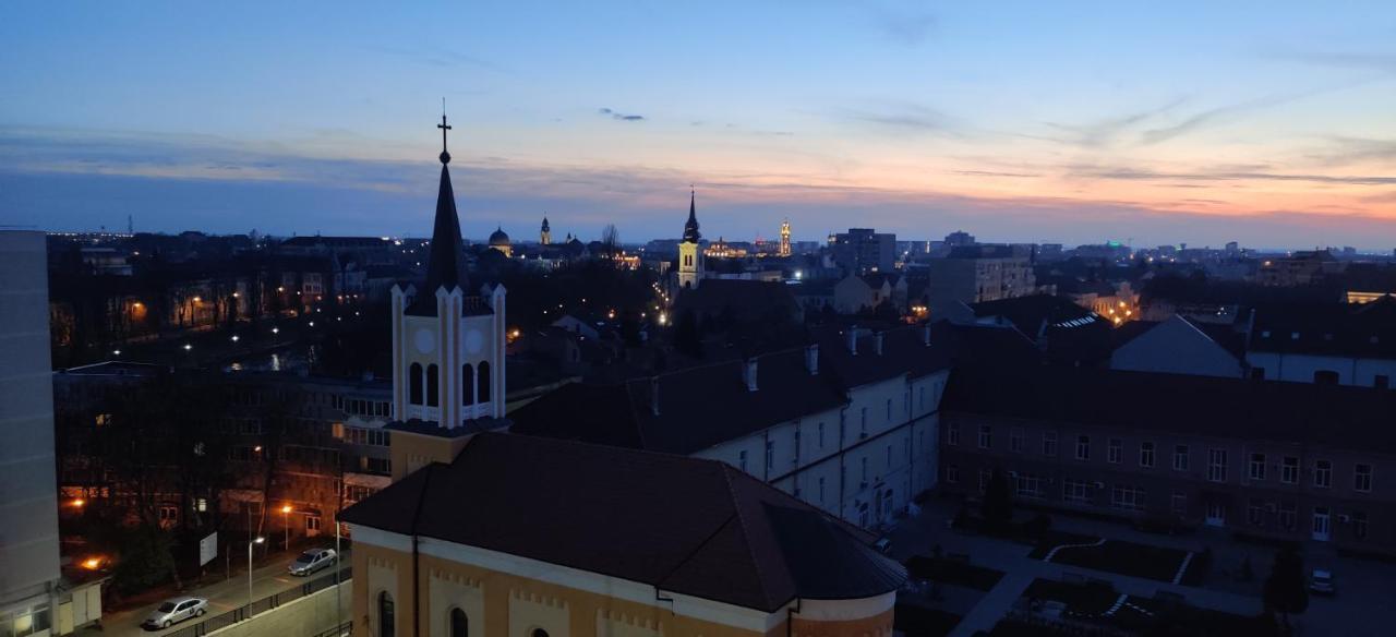 Over The City Oradea Eksteriør billede