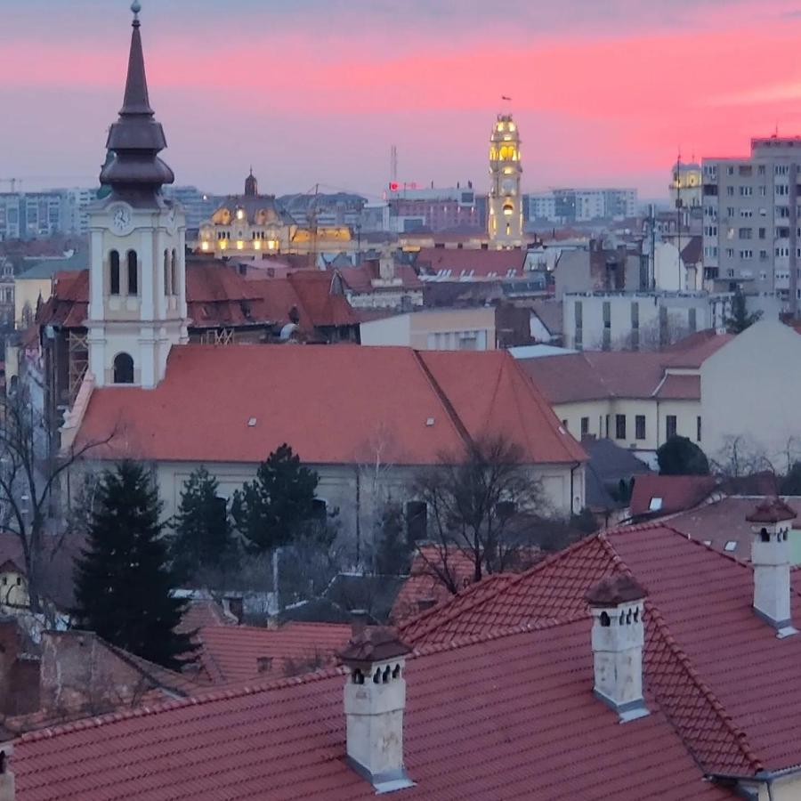 Over The City Oradea Eksteriør billede