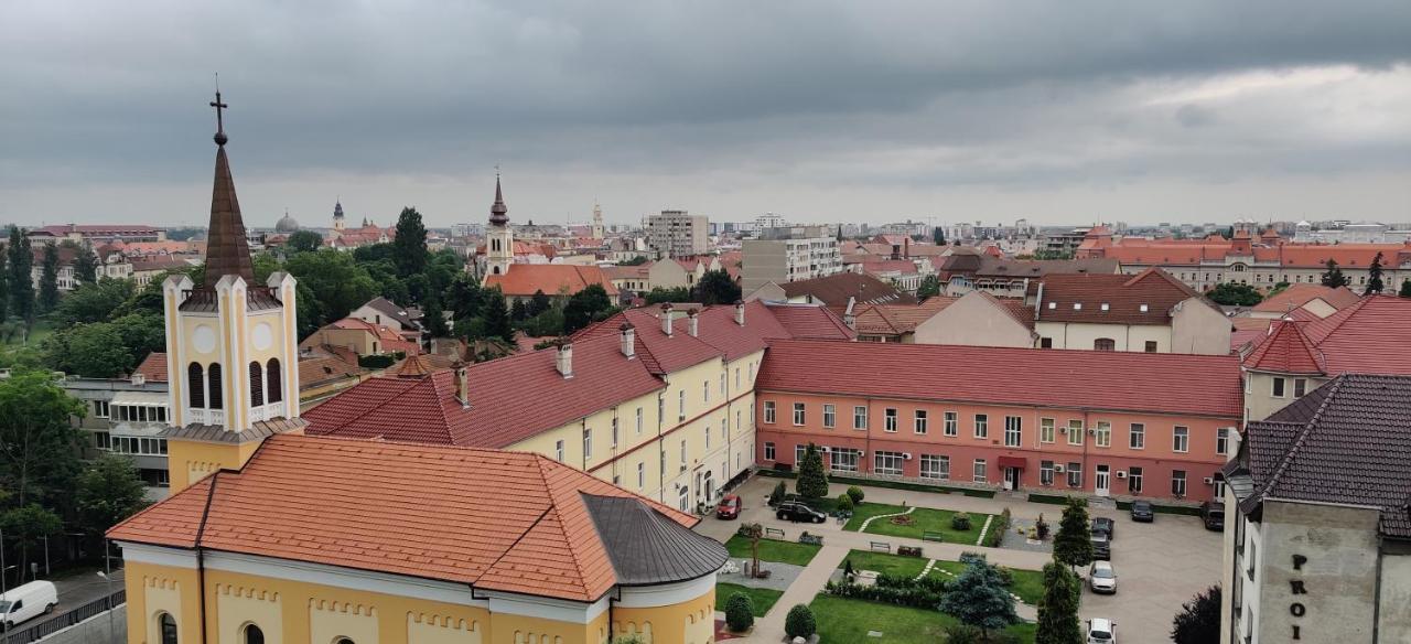 Over The City Oradea Eksteriør billede