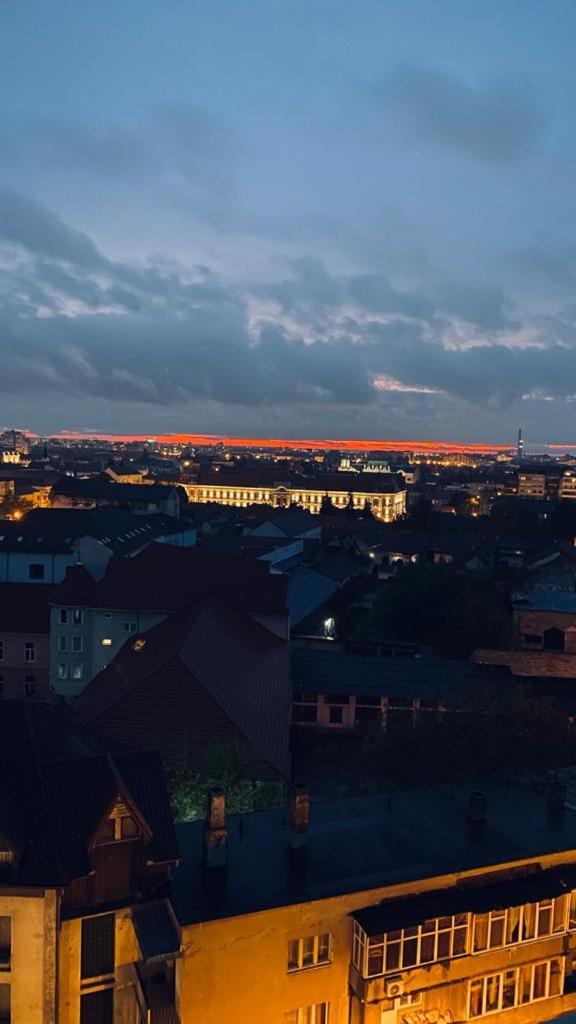 Over The City Oradea Eksteriør billede